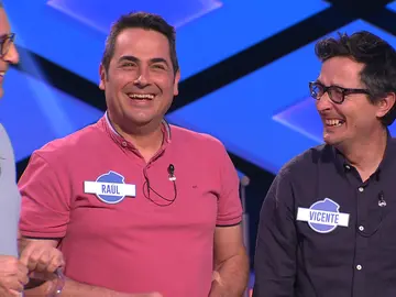 ¿Por qué tiene tanta cultura Raúl? Juanra Bonet lo descubre en ‘¡Boom!’: “Se basa en lo que ha entrado por su boca” ¿Por qué tiene tanta cultura Raúl? Juanra Bonet lo descubre en ‘¡Boom!’: “Se basa en lo que ha entrado por su boca”