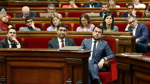 El Parlament de Cataluña vota la nueva ley del catalán El Parlament de Cataluña vota la nueva ley del catalán