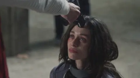 'Alba' llega a su capítulo final: "Hemos encontrado su móvil en una papelera" 'Alba' llega a su capítulo final: "Hemos encontrado su móvil en una papelera"