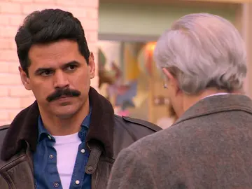 Pelayo pone en su sitio a Tony: "Eres un canalla. Has dejado tirada a Cristina" Pelayo pone en su sitio a Tony: "Eres un canalla. Has dejado tirada a Cristina"