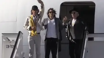 Vídeo: los Rolling Stones aterrizan en Madrid una semana antes de su concierto en el Wanda Metropolitano