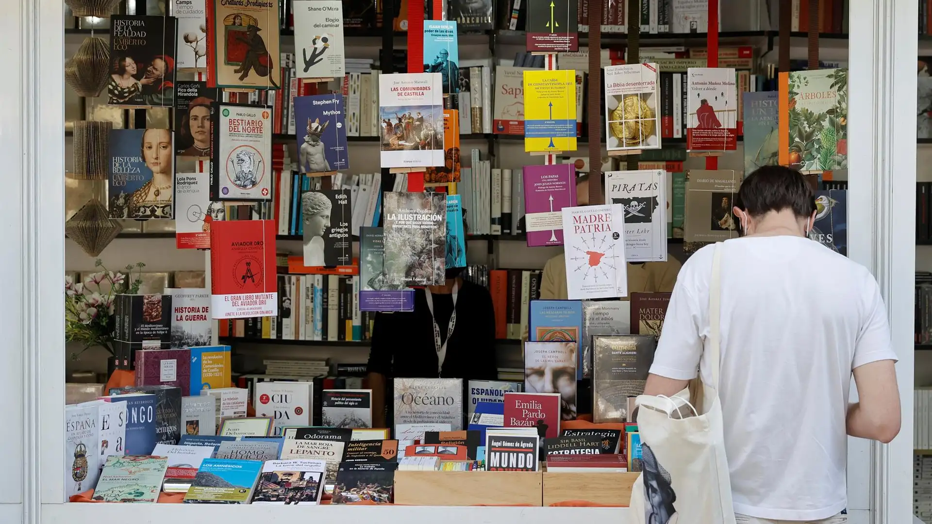 Buscador de firmas y autores de la Feria del Libro de Madrid 2022 Buscador de firmas y autores de la Feria del Libro de Madrid 2022