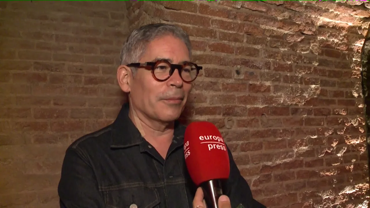 Boris Izaguirre explica cómo se encuentra después de la primera revisión tras su operación por un ''grave problema cardiovascular'' Boris Izaguirre explica cómo se encuentra después de la primera revisión tras su operación por un ''grave problema cardiovascular''