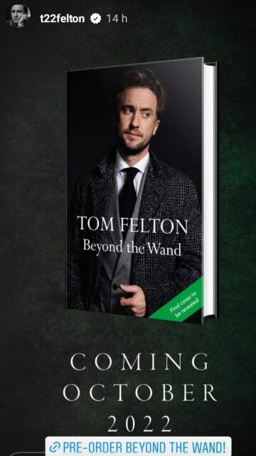 Portada de 'Beyond the Wand' , las memorias de Tom Felton
