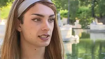 Aura, la chica transexual que denuncia los hechos Aura, la chica transexual que denuncia los hechos