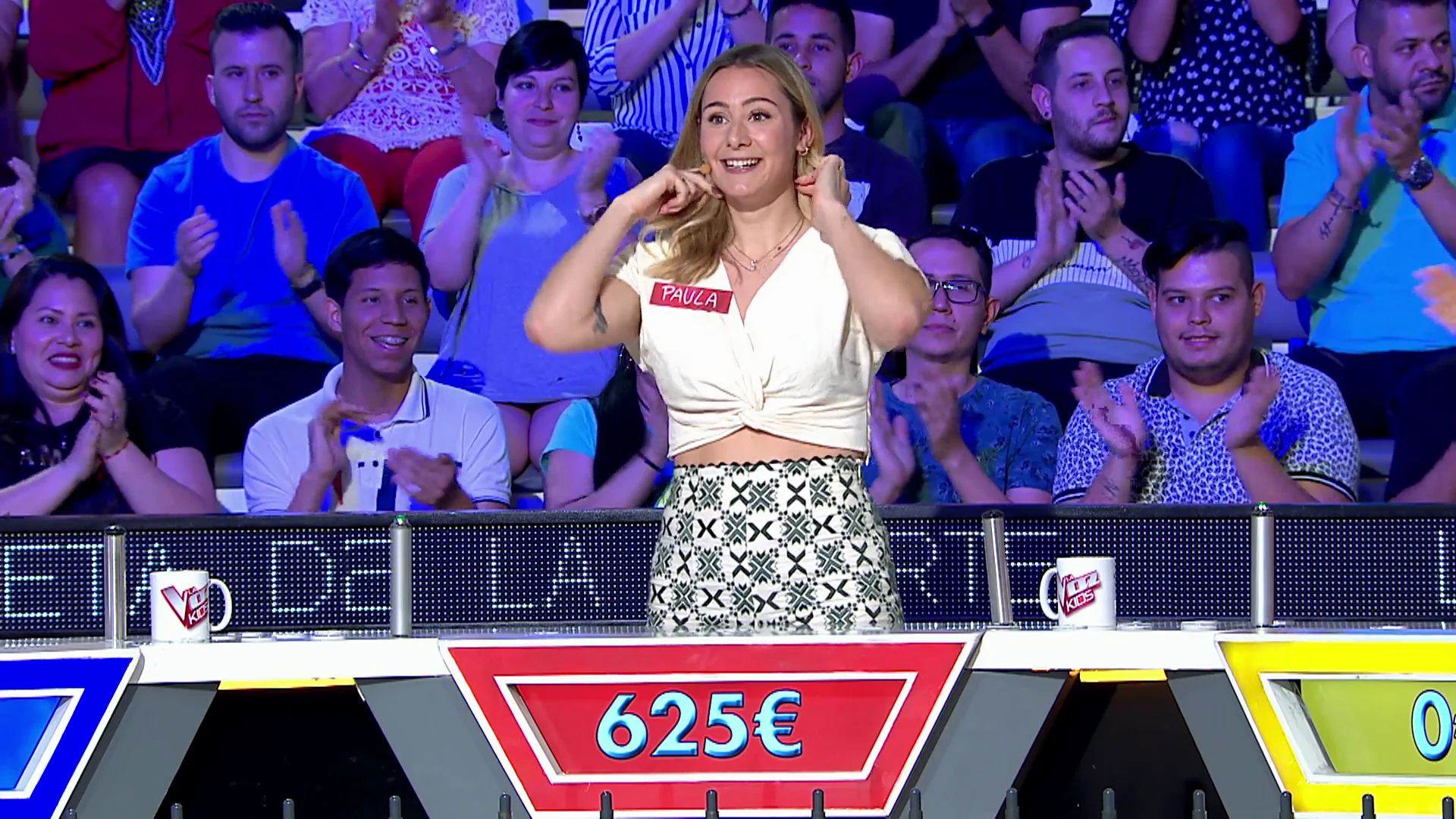 Paula monopoliza ‘La ruleta de la suerte’ para jugar la Gran Final: “Has empezado tú y has terminado tú”