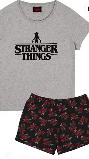 Pijama de 'Stranger Things' Pijama de 'Stranger Things'