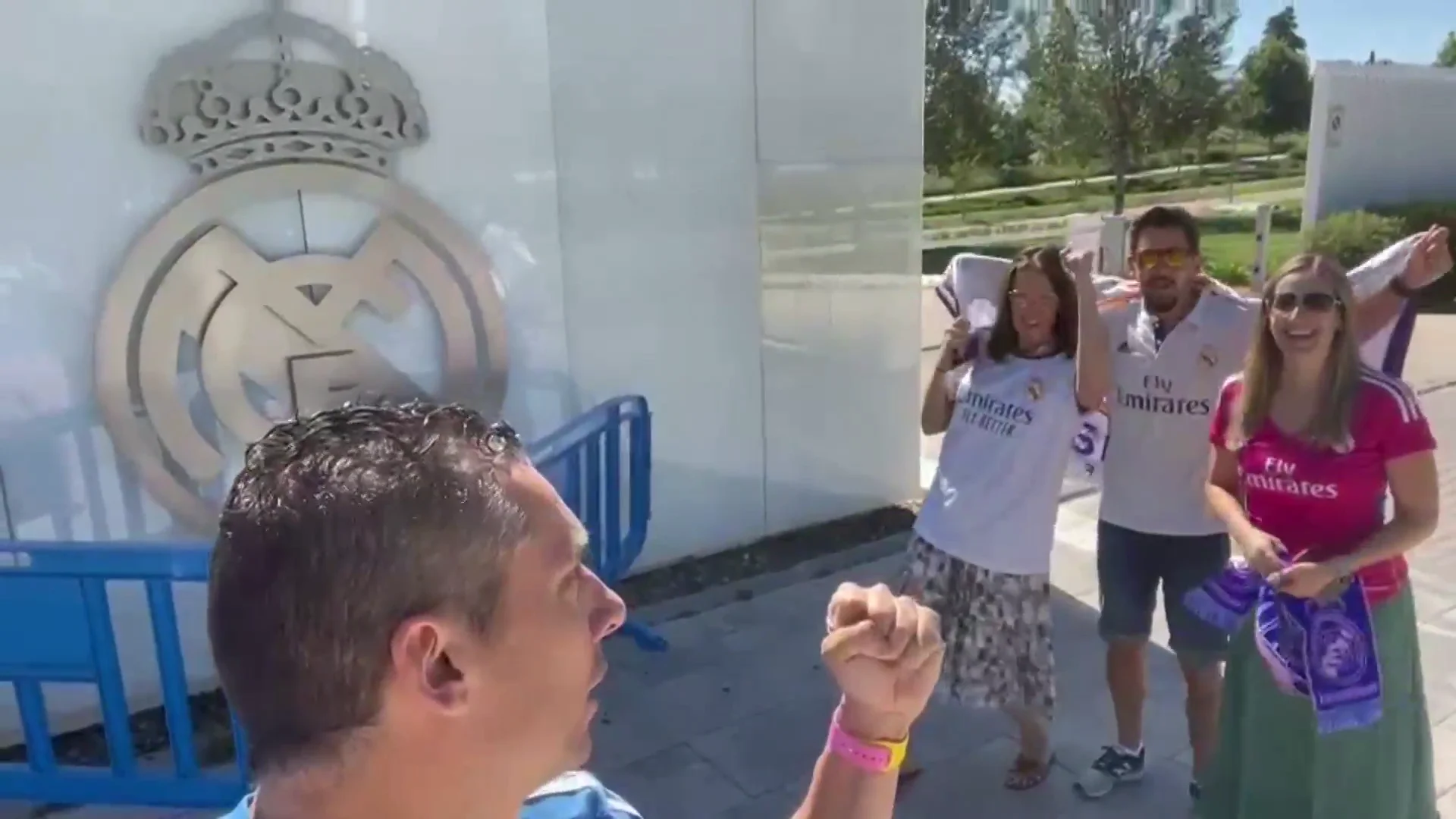 Los madridistas, rumbo a Par&iacute;s