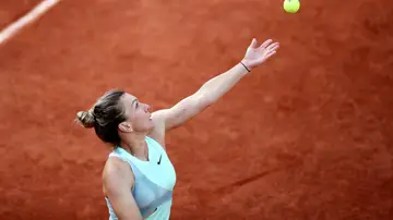 Halep sufrió un ataque de pánico en su partido ante Zheng: "Carecía del control de mi cuerpo" Halep sufrió un ataque de pánico en su partido ante Zheng: "Carecía del control de mi cuerpo"