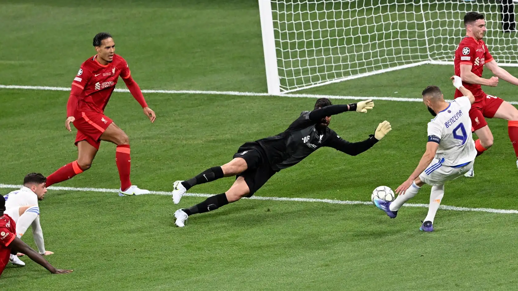 &iquest;Por qu&eacute; anulan el gol de Benzema en la final de la Champions League? 