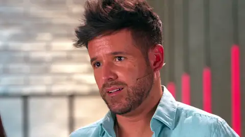 Pablo López, emocionado por los halagos de otro coach de 'La Voz Kids': "Siento que en alguna vida fuimos mejores amigos" Pablo López, emocionado por los halagos de otro coach de 'La Voz Kids': "Siento que en alguna vida fuimos mejores amigos"