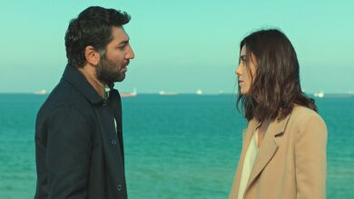 Aras le cuenta la verdad a Asya: 