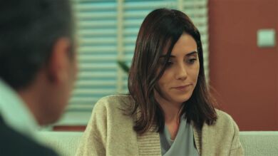 Asya, decepcionada por 