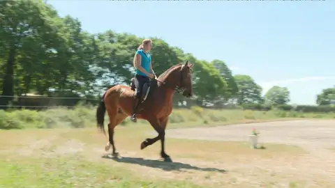 Los extranjeros se fijan en las aldeas gallegas Los extranjeros se fijan en las aldeas gallegas