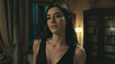 Aras vuelve a Tekirdağ y se encuentra a Asya… ¿esperándolo en su casa? 