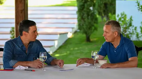 Reunión entre Sánchez y Stoltenberg para preparar Cumbre de la OTAN en Madrid Reunión entre Sánchez y Stoltenberg para preparar Cumbre de la OTAN en Madrid