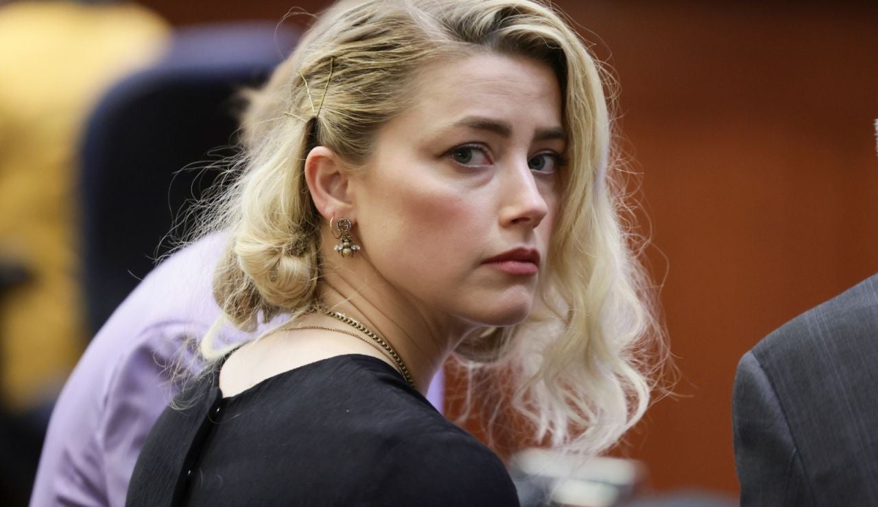 Amber Heard durante la lectura del veredicto