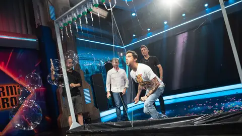 ¡Parece magia! Marron crea una membrana de jabón en 'El Hormiguero 3.0' ¡Parece magia! Marron crea una membrana de jabón en 'El Hormiguero 3.0'