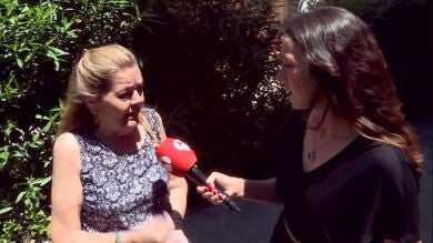 El recién nacido abandonado en Aluche tenía una hora de vida, restos del parto y sufría una leve hipotermia