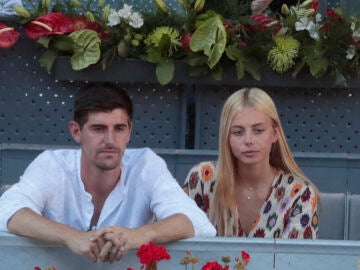 Thibaut Courtois y Mishel Gerzig