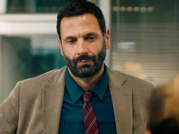 Karadec paga caro el haber salvado la vida a Morgane Karadec paga caro el haber salvado la vida a Morgane