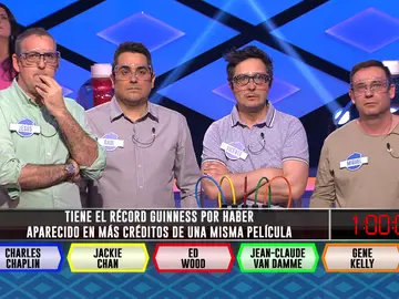 ¡Pleno de cine! Jackie Chan ayuda a los ‘Sindulfos’ en su cuarta bomba de ‘¡Boom!’ ¡Pleno de cine! Jackie Chan ayuda a los ‘Sindulfos’ en su cuarta bomba de ‘¡Boom!’