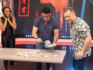 El Monaguillo se resiste a dar por terminada su sección en 'El Hormiguero 3.0': "¡El público no quiere que acabe!" El Monaguillo se resiste a dar por terminada su sección en 'El Hormiguero 3.0': "¡El público no quiere que acabe!"