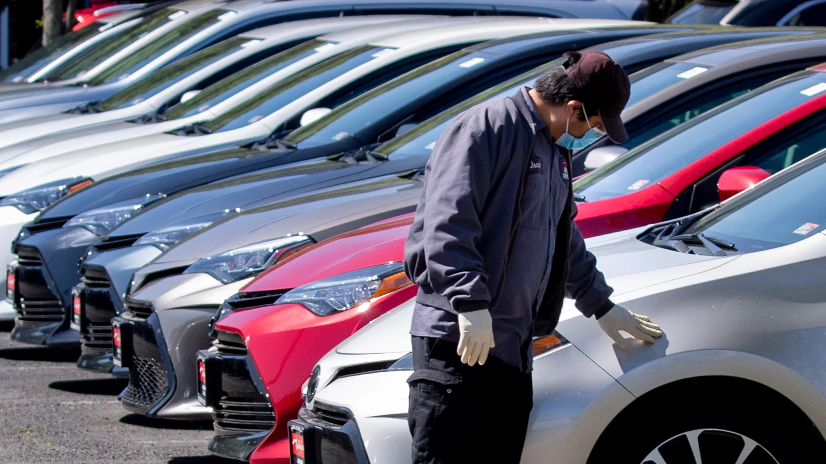 Aprobado el veto a la venta de coches con motor de combustión a partir de 2035 Aprobado el veto a la venta de coches con motor de combustión a partir de 2035