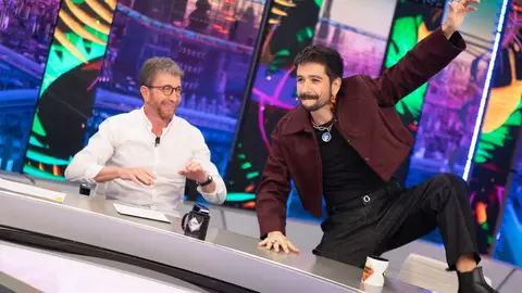 Camilo cuenta su experiencia como padre en 'El Hormiguero 3.0': "Tiene los mismos pies que yo" Camilo cuenta su experiencia como padre en 'El Hormiguero 3.0': "Tiene los mismos pies que yo"