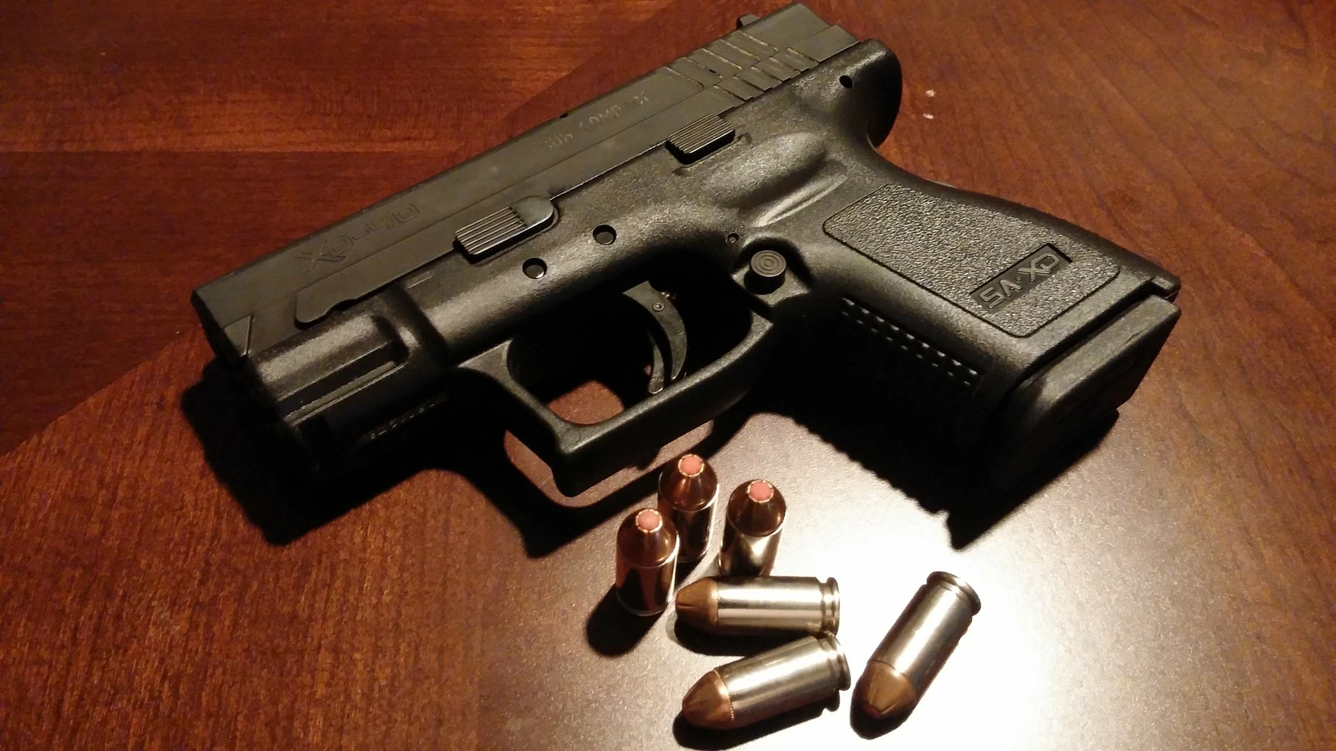 Pistola