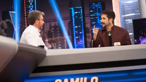 Camilo desvela en 'El Hormiguero 3.0' su rutina previa a un concierto: "Nos recordamos por qué es importante lo que hacemos" Camilo desvela en 'El Hormiguero 3.0' su rutina previa a un concierto: "Nos recordamos por qué es importante lo que hacemos"