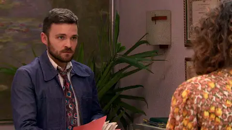 Sonia se lanza y sorprende a Medina con una tentadora propuesta Sonia se lanza y sorprende a Medina con una tentadora propuesta