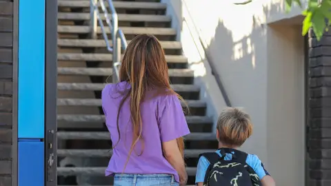 Shakira con su hijo Shakira con su hijo