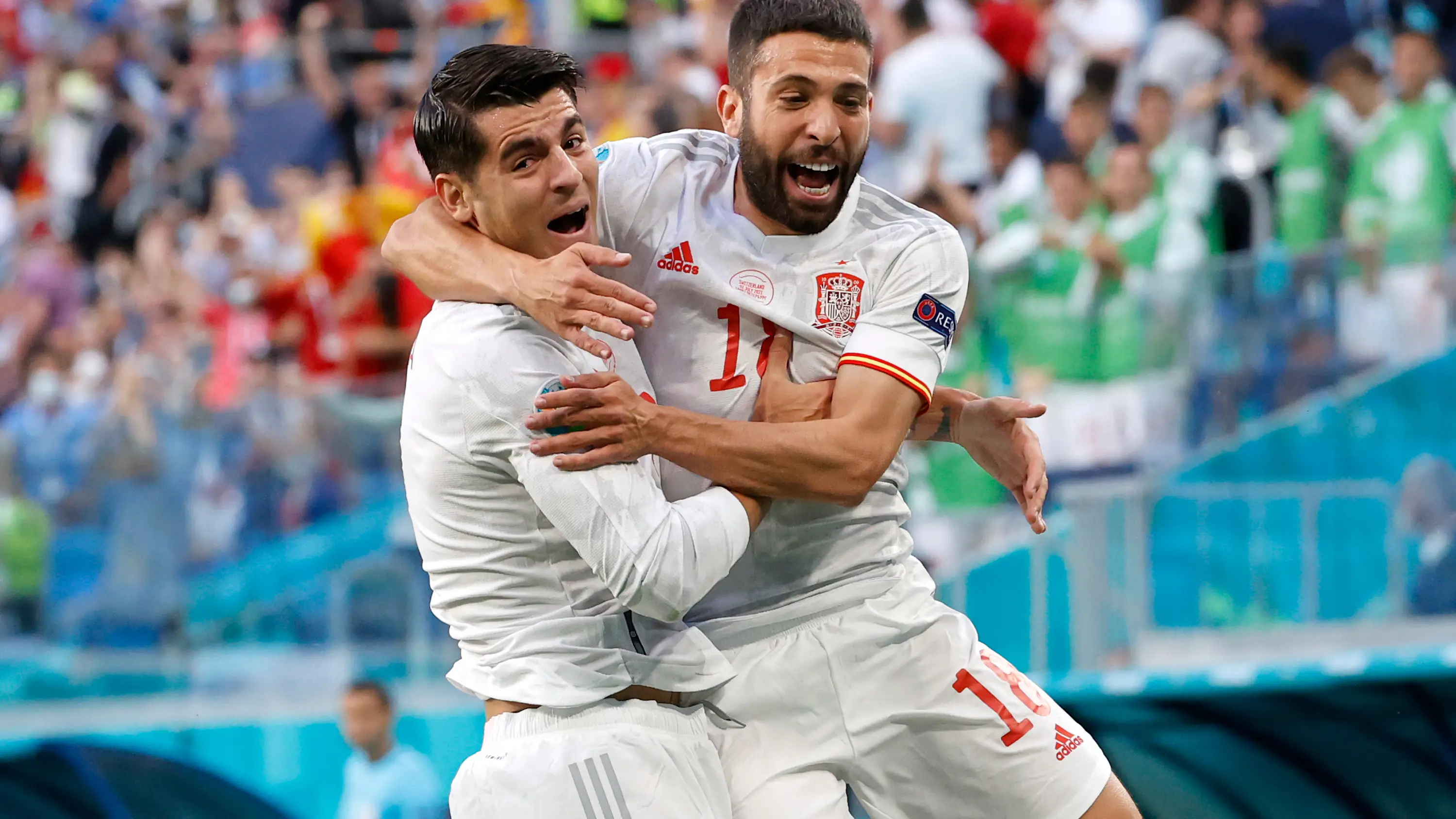 Jordi Alba y &Aacute;lvaro Morata en el partido de la Selecci&oacute;n de f&uacute;tbol de Espa&ntilde;a contra Suiza de la UEFA Nations League