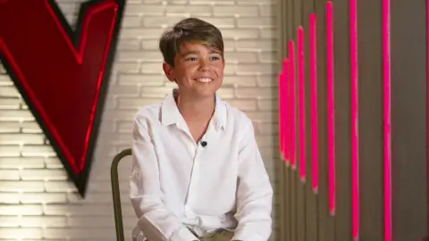 Pol Calvo: “Tengo ganas de ver como es realmente Aitana en persona” Pol Calvo: “Tengo ganas de ver como es realmente Aitana en persona”