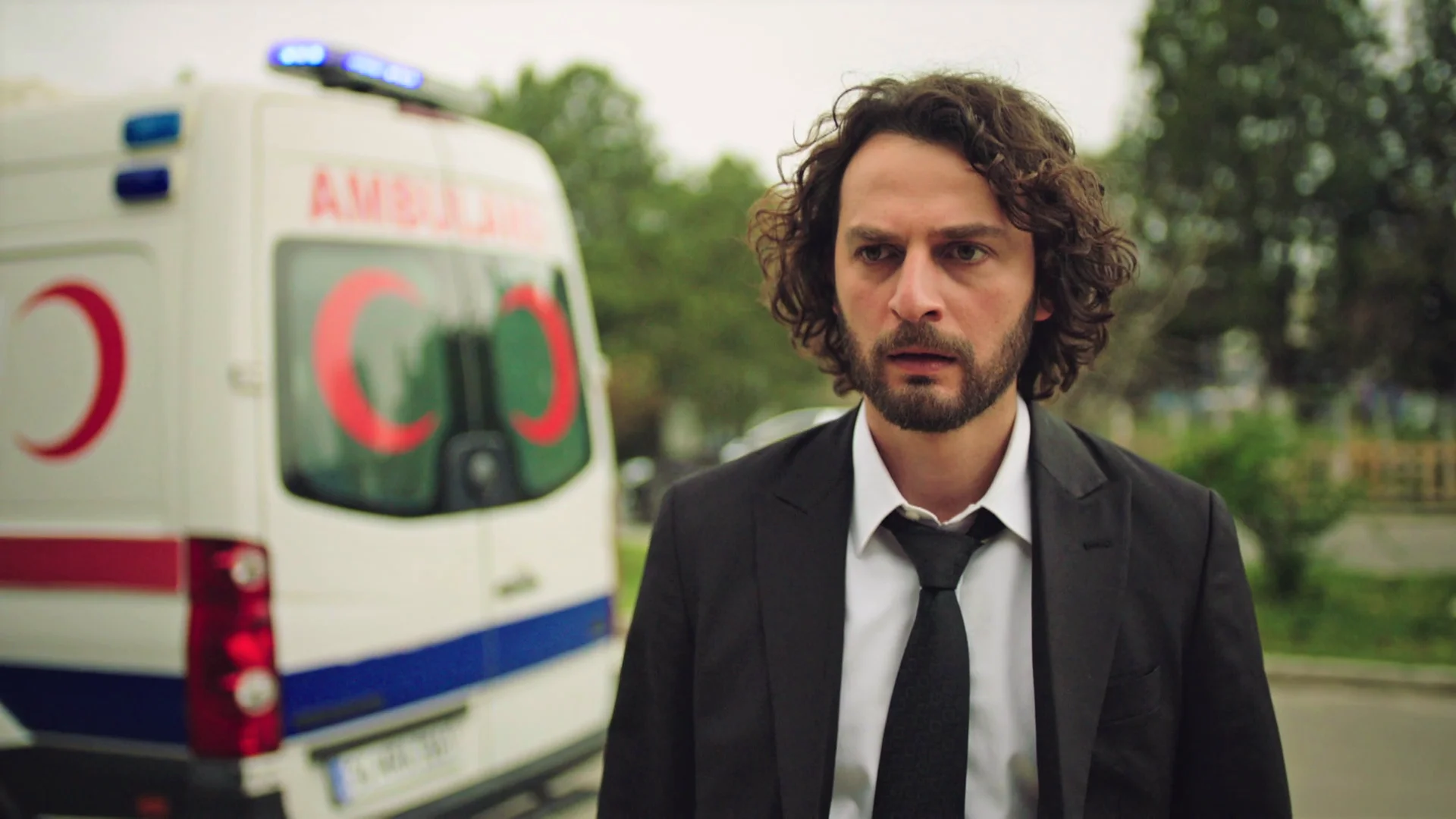 Avance semanal de &lsquo;Inocentes&rsquo;: Ceylan lucha por sobrevivir tras su grave accidente y Safiye y Naci&hellip;&iquest;m&aacute;s cerca de la reconciliaci&oacute;n? 