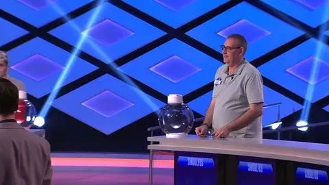 ¡Al atril! Los ‘Chin Team’ castigan a Jesús en ‘¡Boom!’ gracias a la bomba caliente ¡Al atril! Los ‘Chin Team’ castigan a Jesús en ‘¡Boom!’ gracias a la bomba caliente