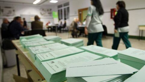 Papeletas para el voto de las elecciones andaluzas