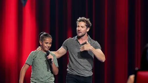 José David Giménez se atreve a hacer el mítico baile de David Bisbal: ¿El talent supera al coach? José David Giménez se atreve a hacer el mítico baile de David Bisbal: ¿El talent supera al coach?