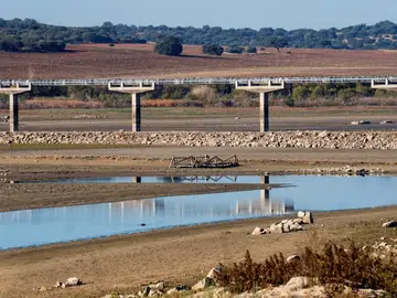 Imagen de archivo del Río Guadiana a su paso por Peralvillo Imagen de archivo del Río Guadiana a su paso por Peralvillo