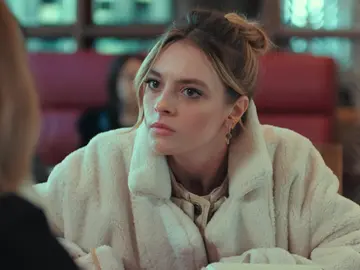 Derin le planta cara a Leyla: “¿Por qué me engañaste?” Derin le planta cara a Leyla: “¿Por qué me engañaste?”