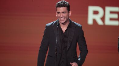 Jaime Lorente comparte un momento muy especial junto a su hija Amaia: ''Las primeras veces''