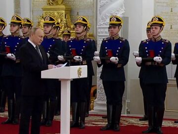 Putin ignora a Ucrania en el día de Rusia