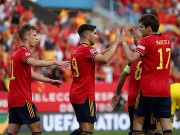 Asensio propone, Soler dispone y España recupera el liderato tras el pinchazo de Portugal Asensio propone, Soler dispone y España recupera el liderato tras el pinchazo de Portugal