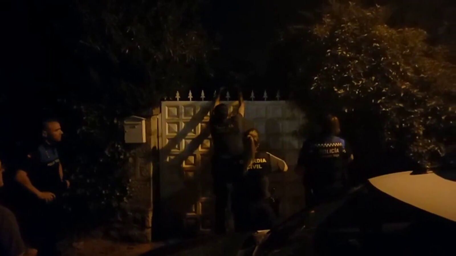 La pesadilla de Hortensia, okupan su casa y tiene que seguir pagando los suministros