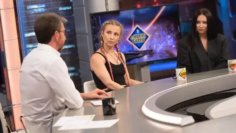 Pussy Riot expresa su miedo ante la invasión rusa a Ucrania Pussy Riot expresa su miedo ante la invasión rusa a Ucrania