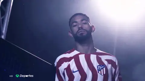 El Atlético de Madrid presenta las nuevas equipaciones para la próxima temporada El Atlético de Madrid presenta las nuevas equipaciones para la próxima temporada