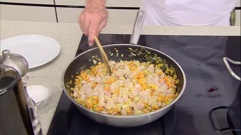 Cocina el pescado con las hortalizas Cocina el pescado con las hortalizas