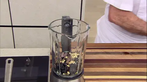 Tritura los ingredientes Tritura los ingredientes