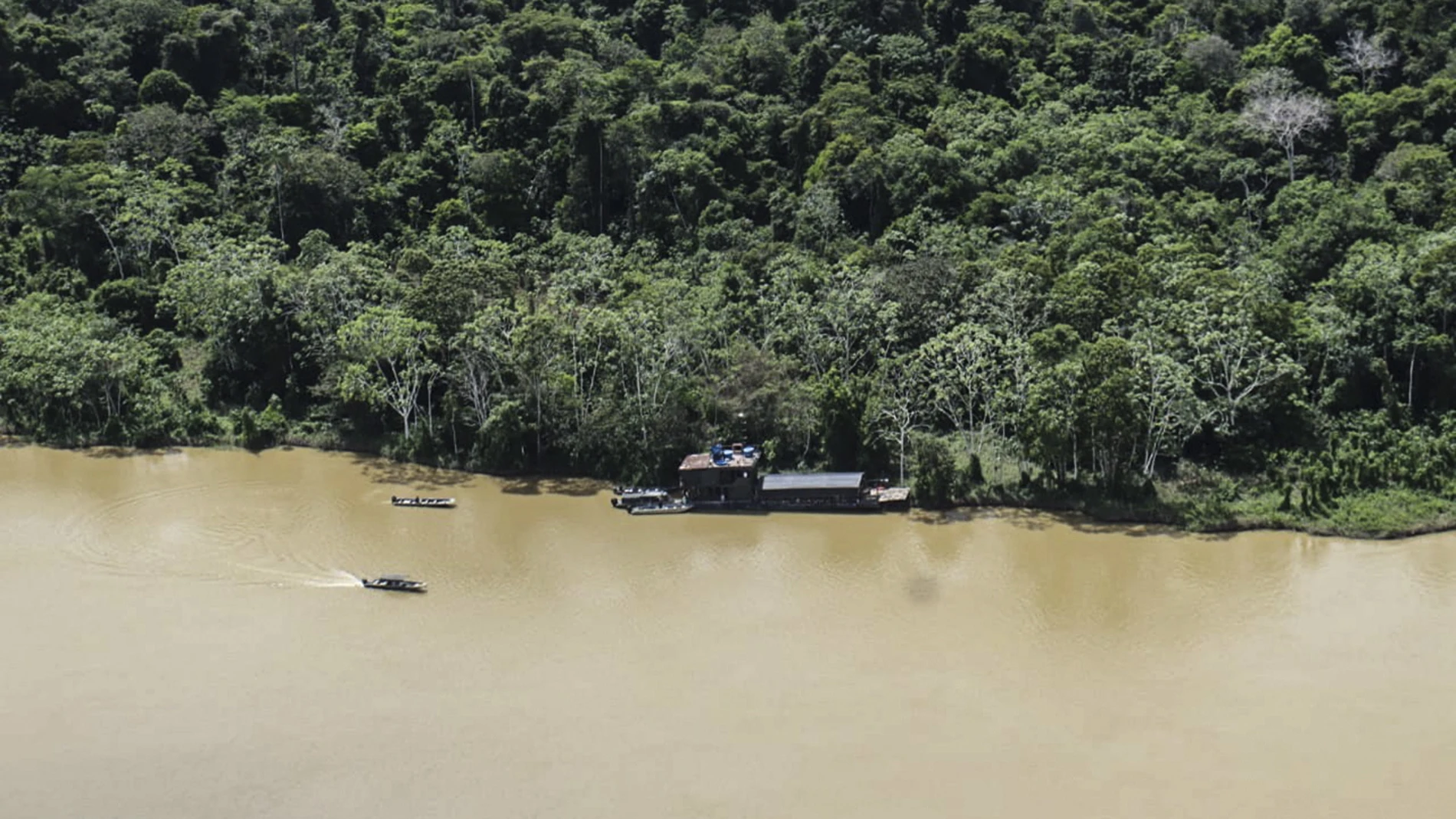 Una foto proporcionada por el ejército brasileño muestra un área selvática en el valle de Javari, estado de Amazonas